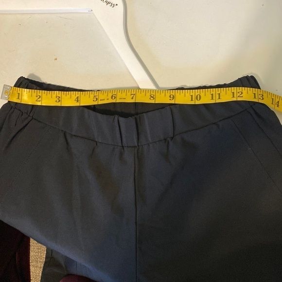 Disney Alice Through The Looking Glass By G | Womens Black Pants | Size 4 - Picture 8 of 9